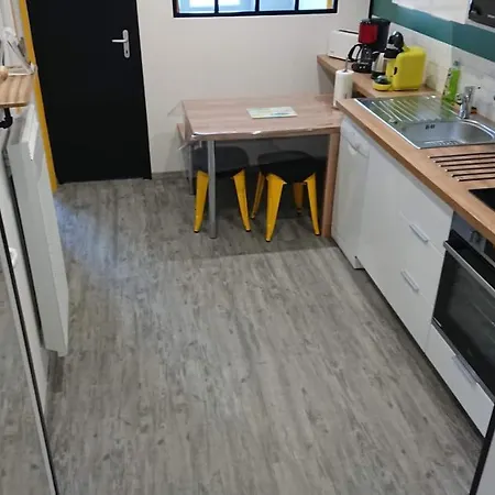 T3 Guynemer 1er Etage A 80 M Linge De Lit Fourni Daire *