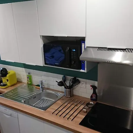 T3 Guynemer 1er Etage A 80 M Linge De Lit Fourni Daire