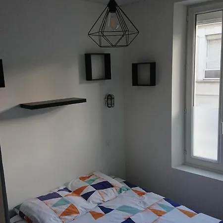 T3 Guynemer 1er Etage A 80 M Linge De Lit Fourni Daire *