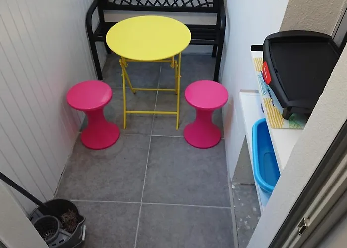 T3 Guynemer 1er Etage A 80 M Linge De Lit Fourni * 莱萨布勒-多洛讷