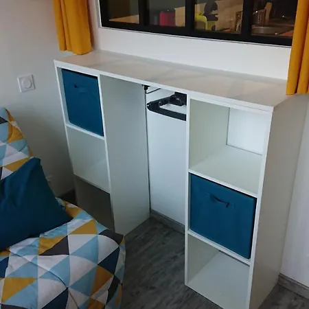 T3 Guynemer 1er Etage A 80 M Linge De Lit Fourni *