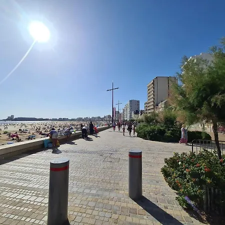 T3 Guynemer 1er Etage A 80 M Linge De Lit Fourni Lejlighed