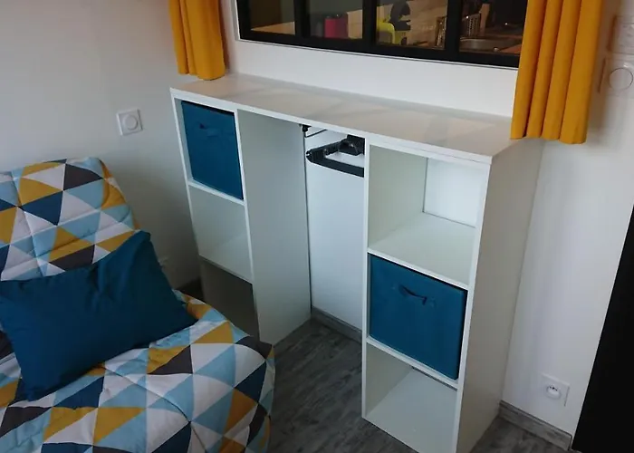 T3 Guynemer 1er Etage A 80 M Linge De Lit Fourni *